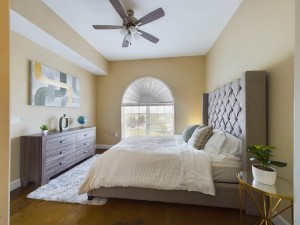 Apartments in Baton Rouge - Two Bedroom Apartment - Cameron - Bedroom with Large Window  